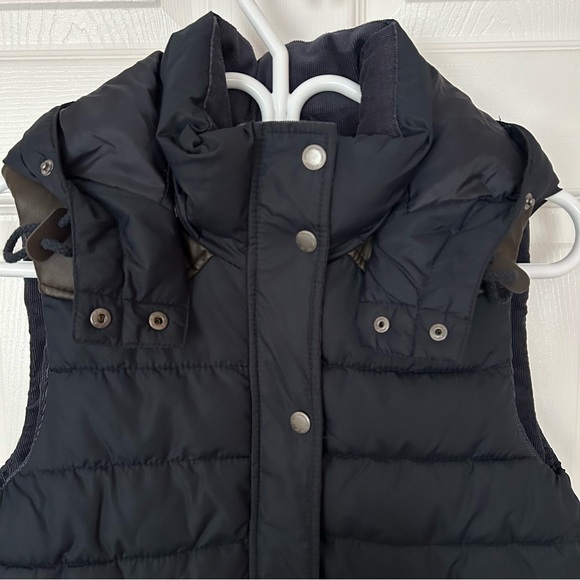 LOGG Puffer Vest - Picture 2 of 9